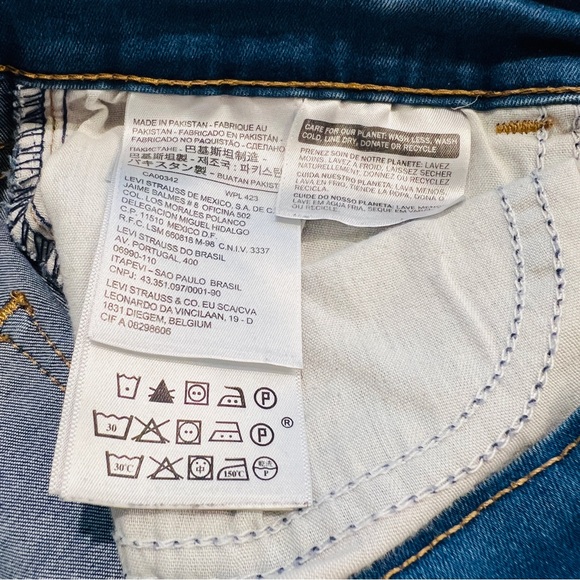 Levi’s 710 Super Skinny Jeans Women’s Size 28 Blue Stretch Mid Rise - Picture 8 of 13